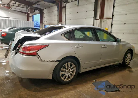 2015 Nissan Altima 2.5 from USA, damaged, VIN 1N4AL3AP9FN400178